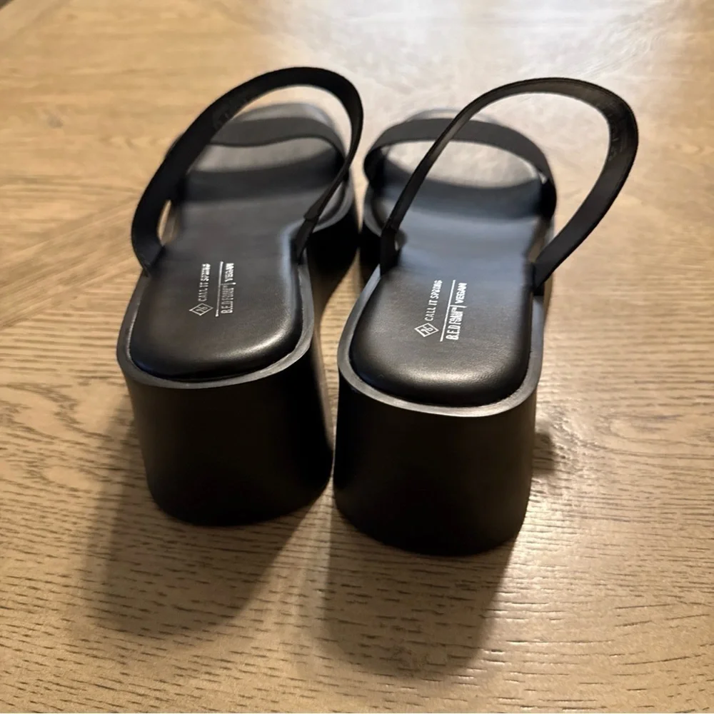 Call It Spring Women's Feliciia Wedge Sandal 11 Black Multi